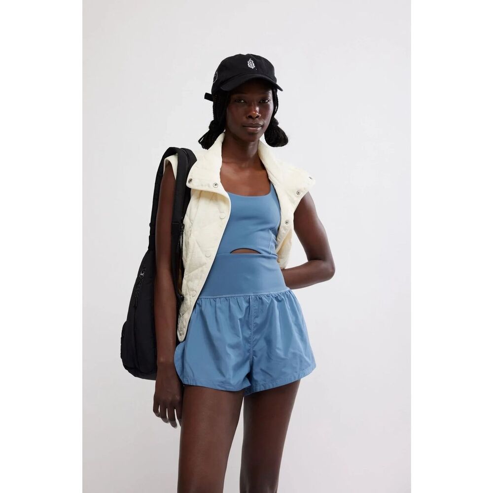 ✨FP MOVEMENT RIGHTEOUS SZ MEDIUM SKYLINE RUNSIE ROMPER✨